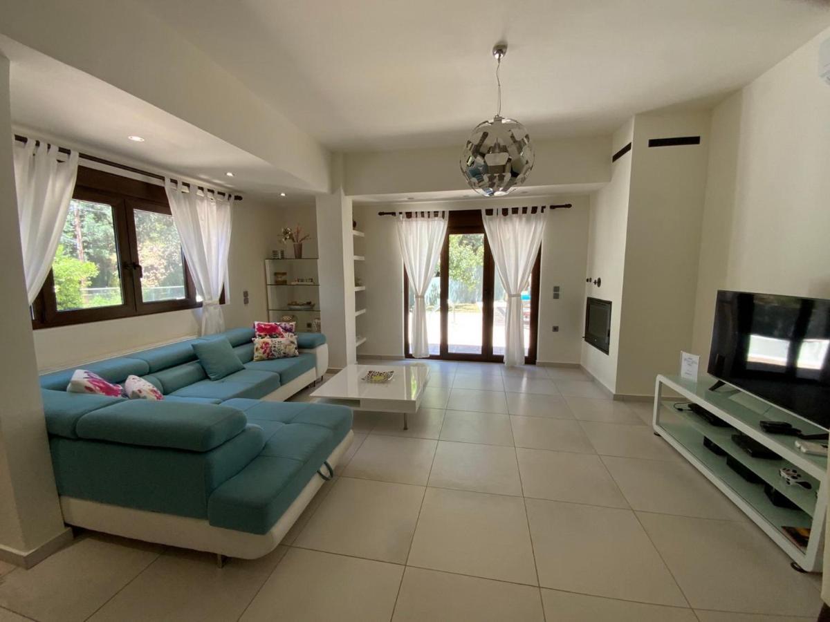 Pura Vida Vila Rodhákinon Exterior foto