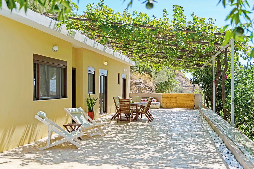 Pura Vida Vila Rodhákinon Exterior foto